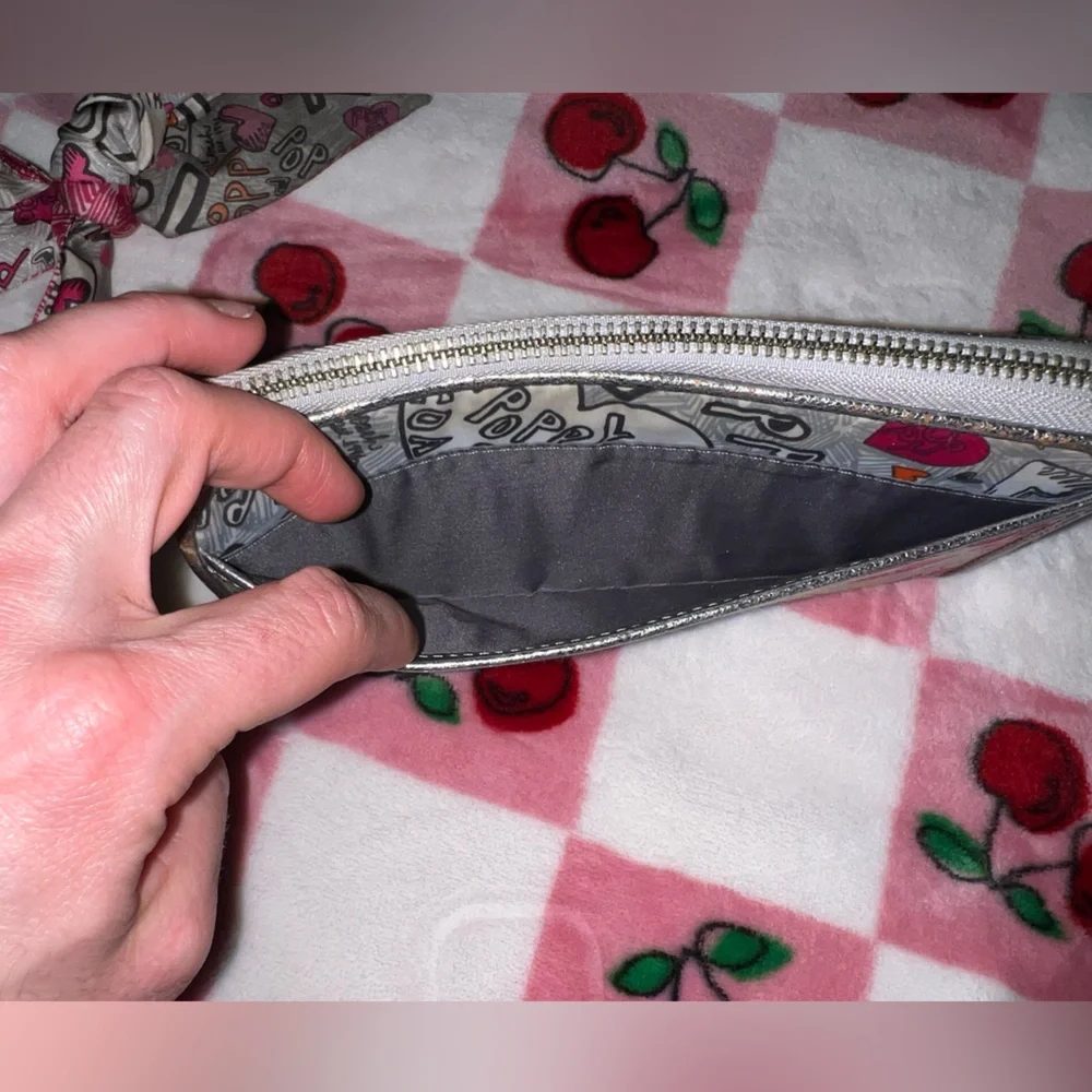Coach Poppy Butterfly Bandana Metallic Silver Graffiti Wristlet Wallet Y2K 🦋 - Picture 8 of 16